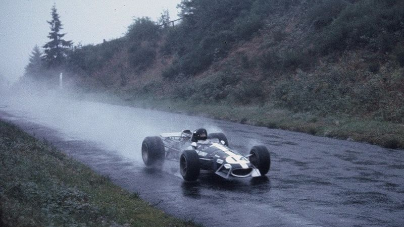 Gurney in a full-face helmet at the NĂĽrburgring, 1968. Photo credit: Jim Culp